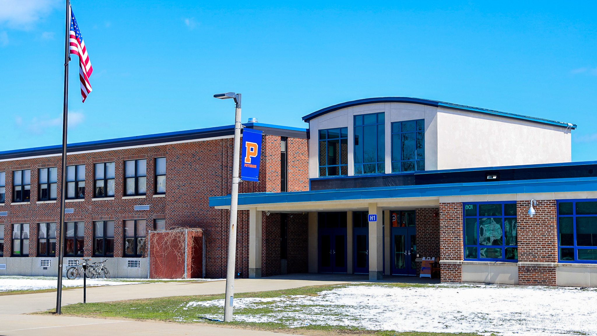 exterior image of Potsdam High School